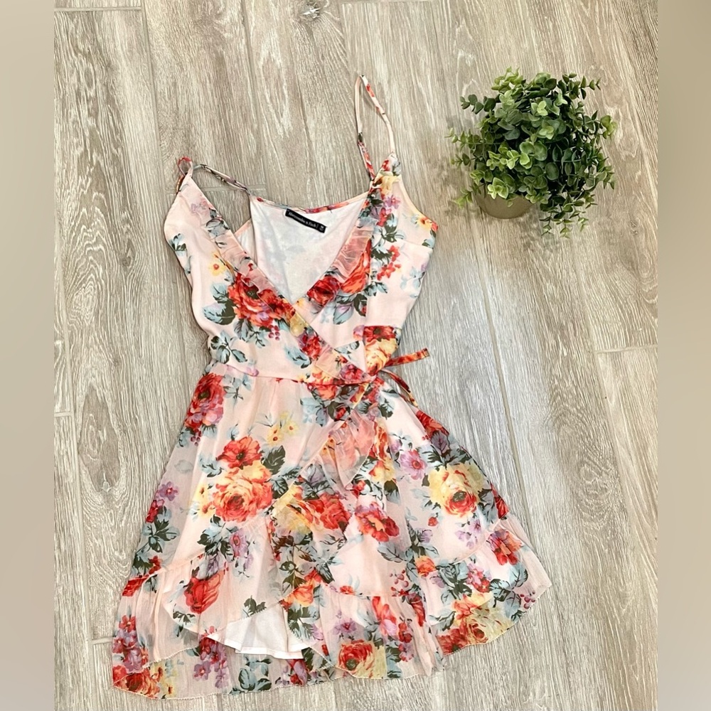 Abercrombie and Fitch Floral Dress Medium